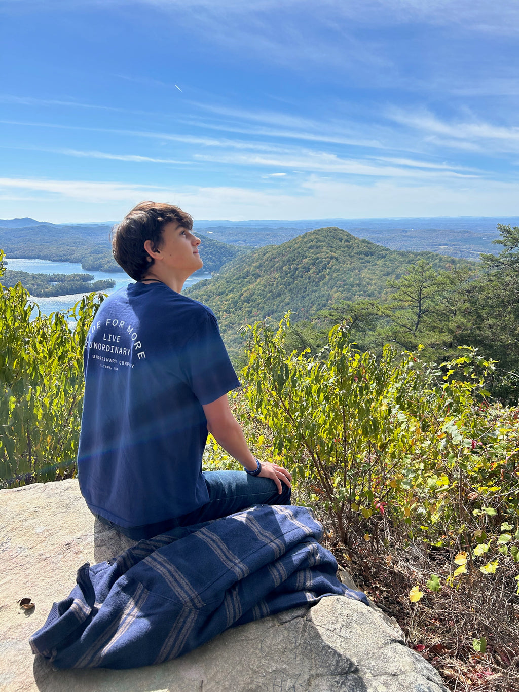 Made For More arch shirt